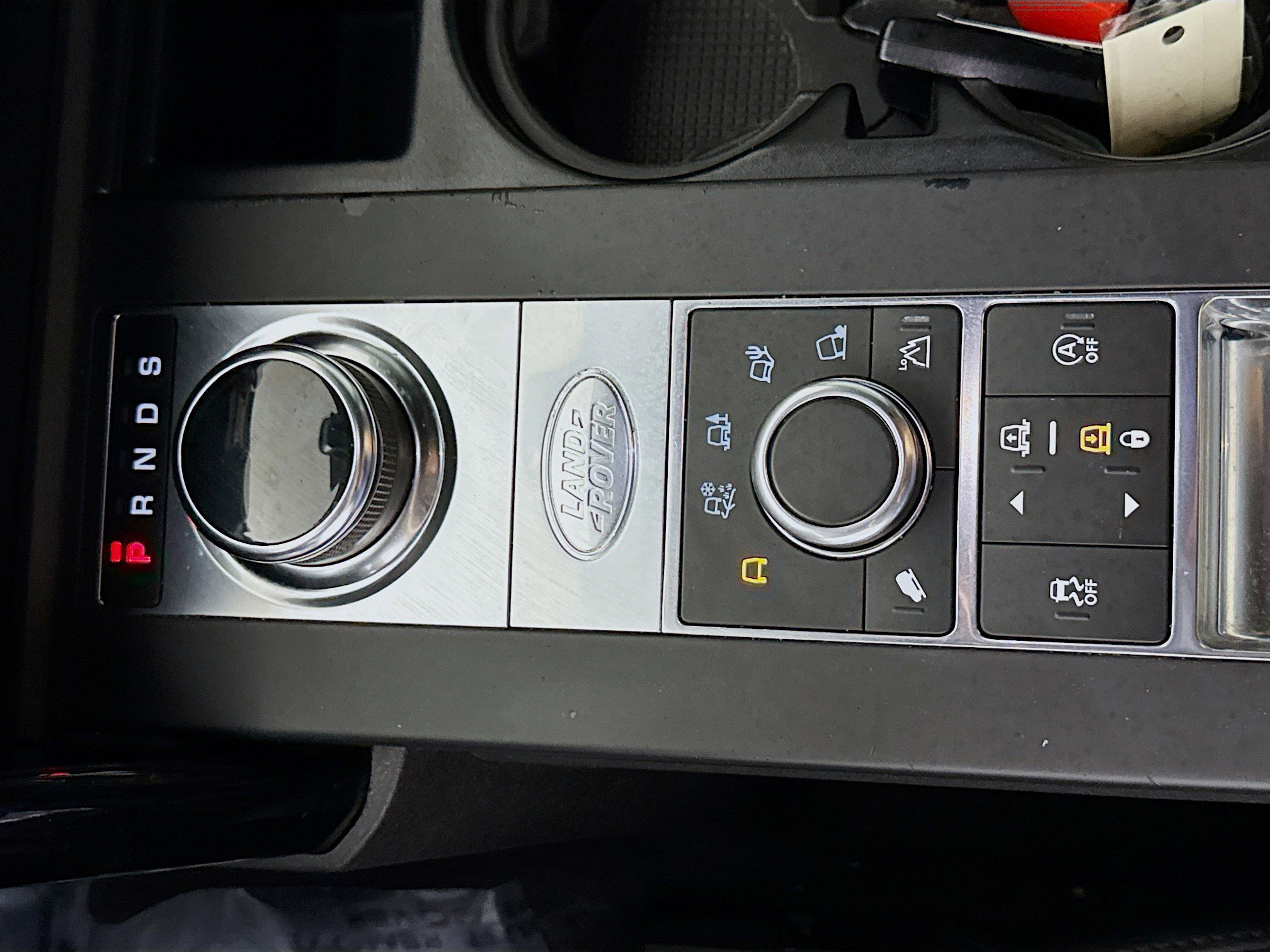 Used 2019 Land Rover Discovery SE AWD/4WD image 20