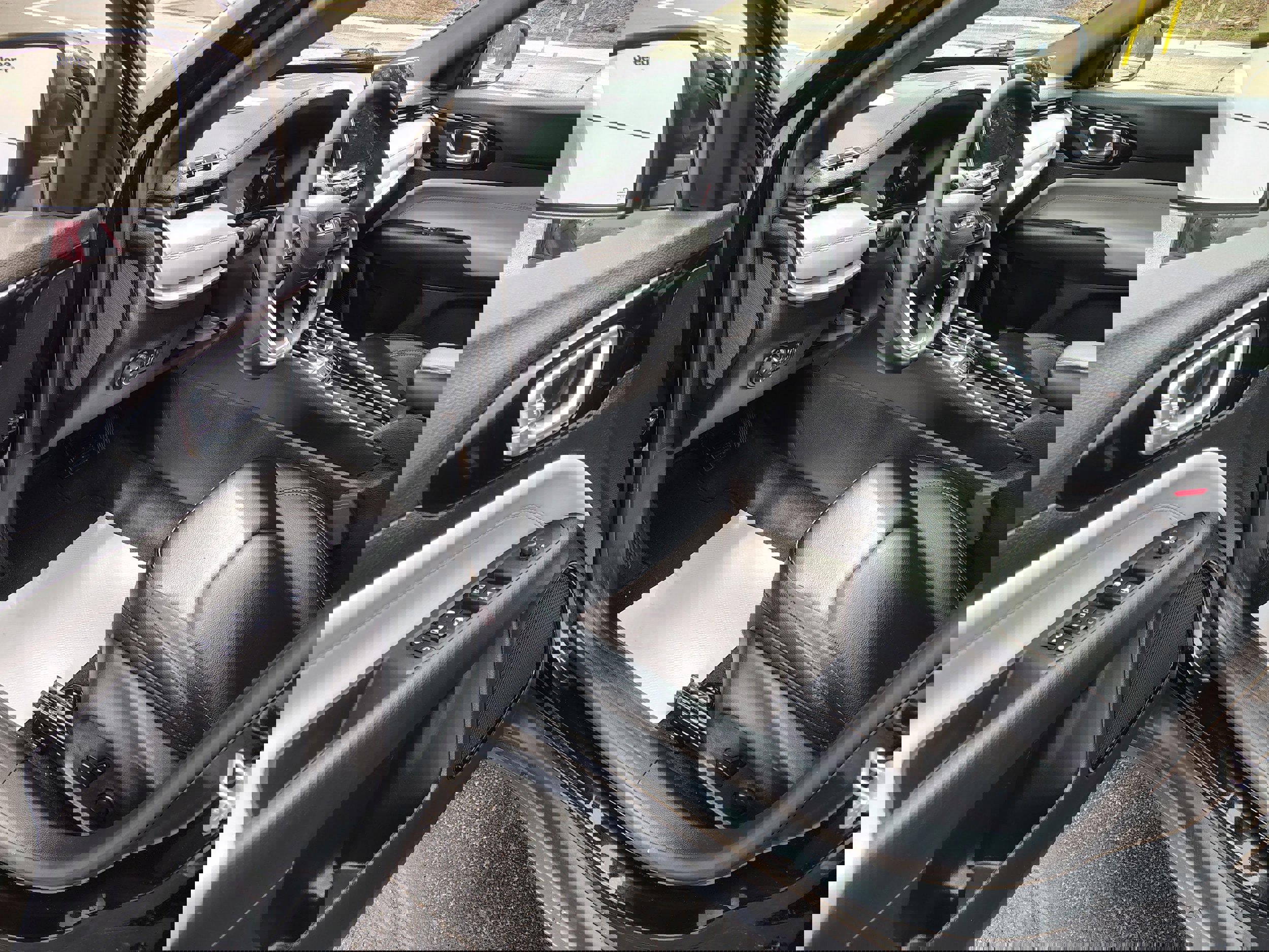 Certified 2024 Jeep Compass Limited image 17