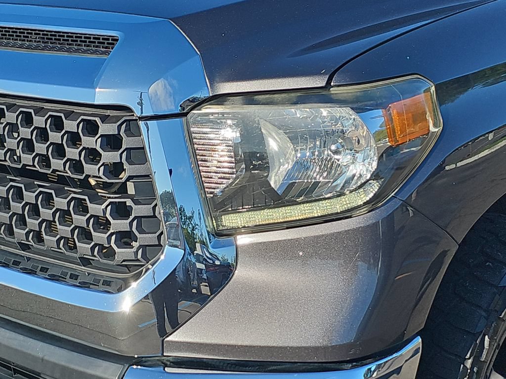 Used 2019 Toyota Tundra SR5 AWD/4WD image 30