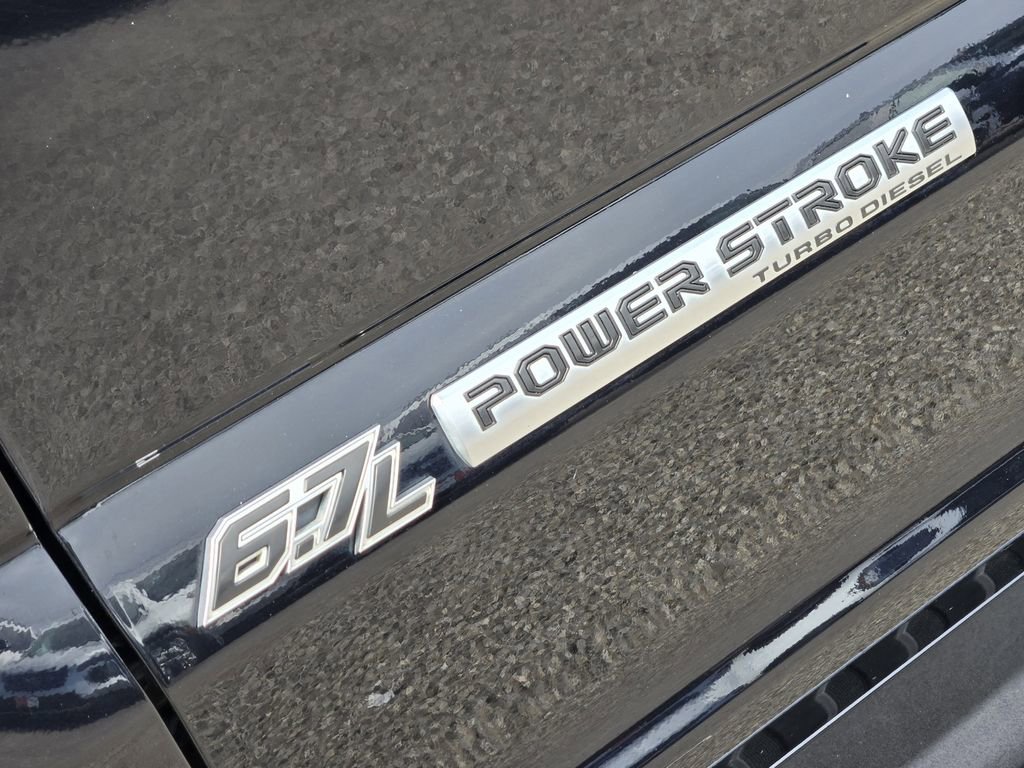 Used 2022 Ford F350 Lariat w/ Lariat Ultimate Package image 11