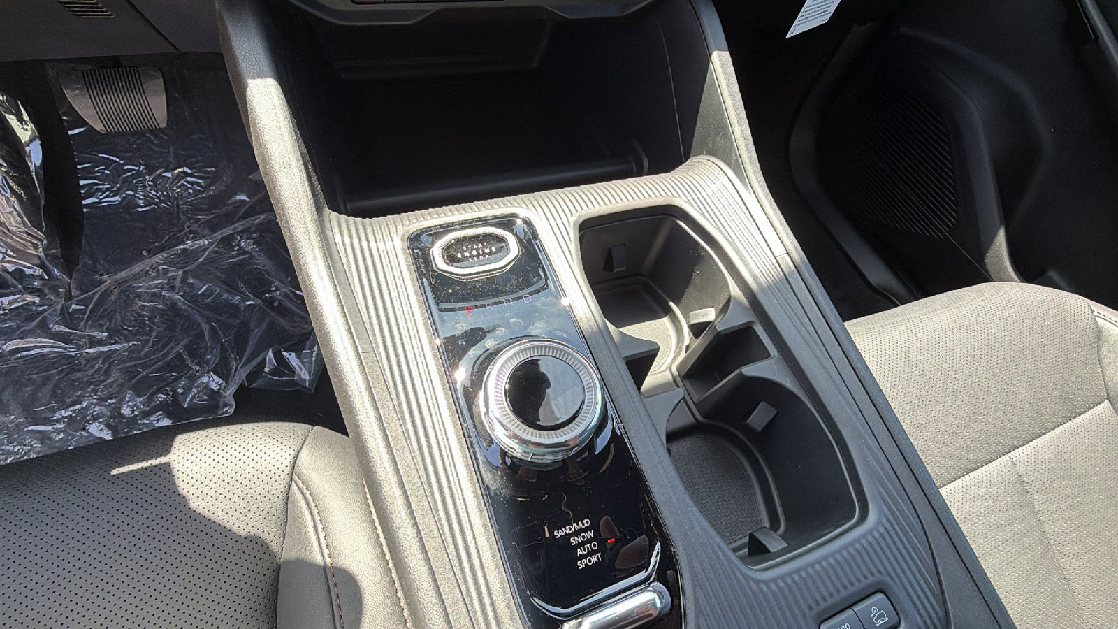 New 2026 Jeep Cherokee Limited AWD/4WD image 25