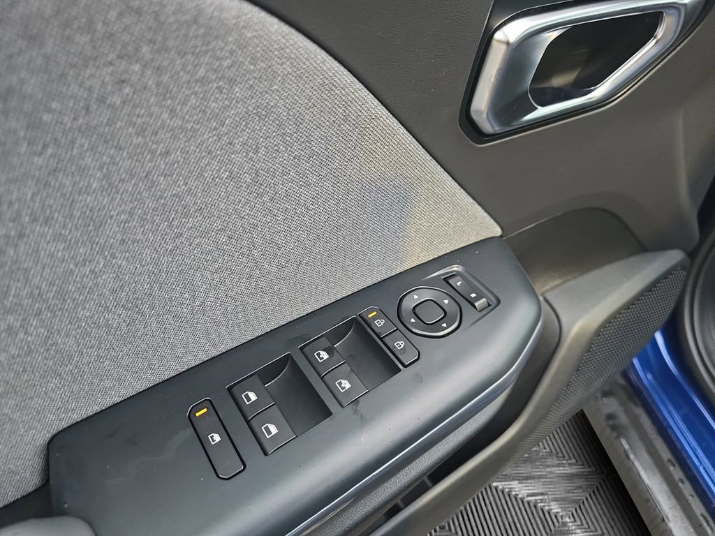 New 2025 Kia K4 EX image 25