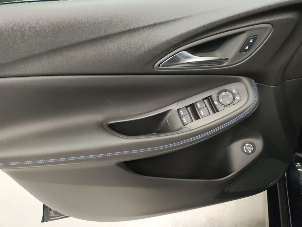 New 2026 Buick Encore GX Sport Touring w/ Advanced Technology Package image 25