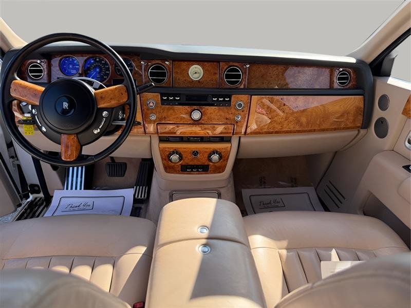 Used 2006 Rolls-Royce Phantom Sedan RWD image 40