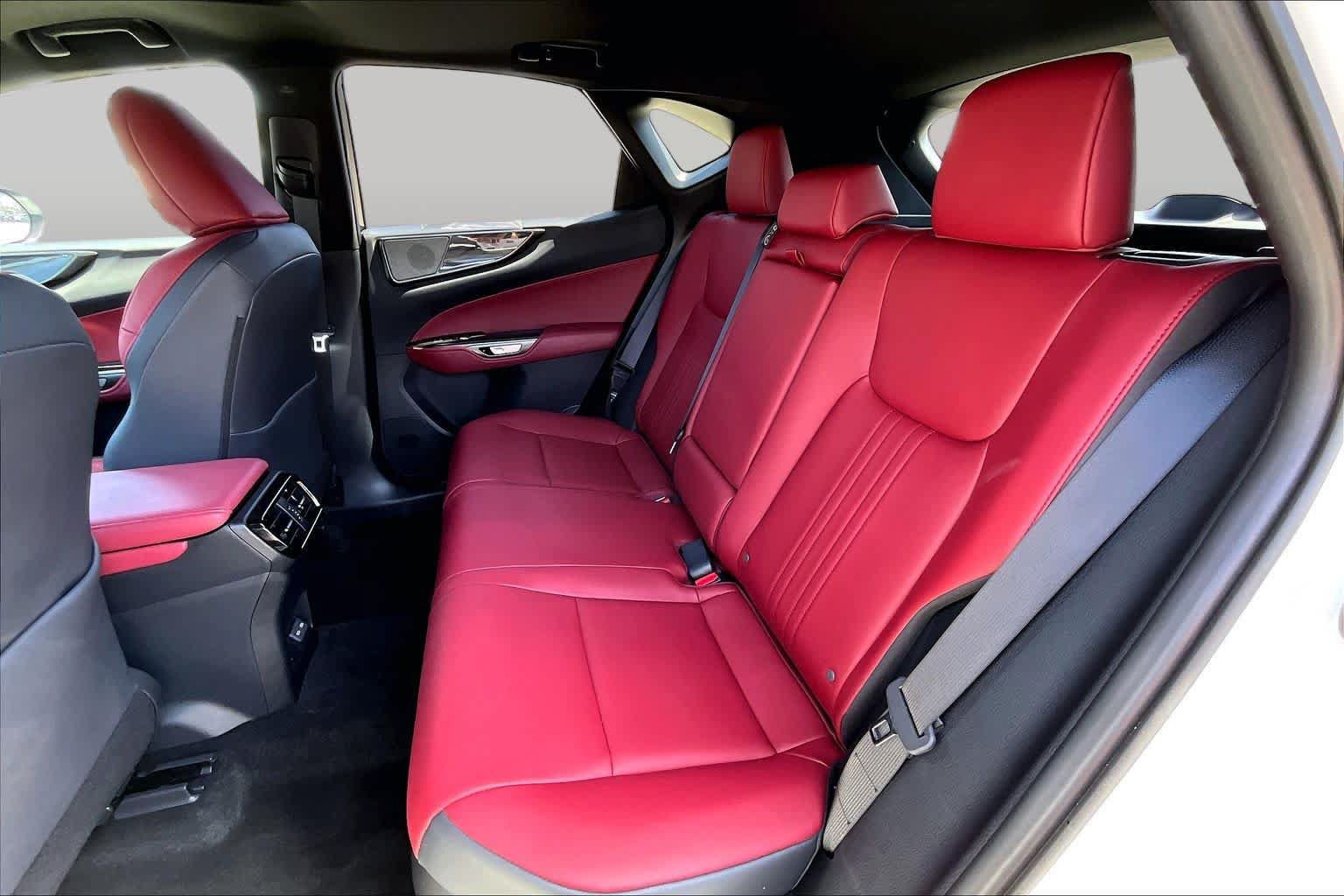 Certified 2026 Lexus NX 350h AWD w/ Accessory Package (2T) image 18