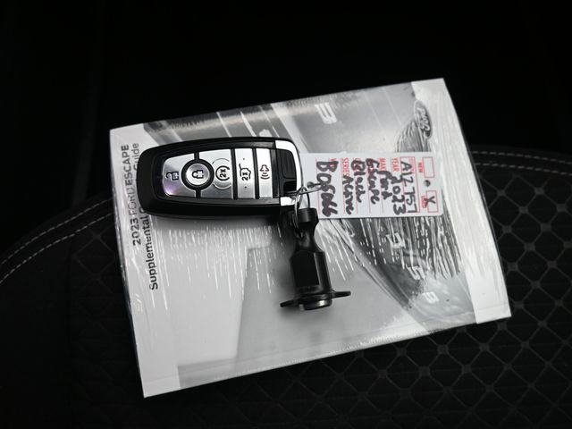 Used 2023 Ford Escape Active image 13