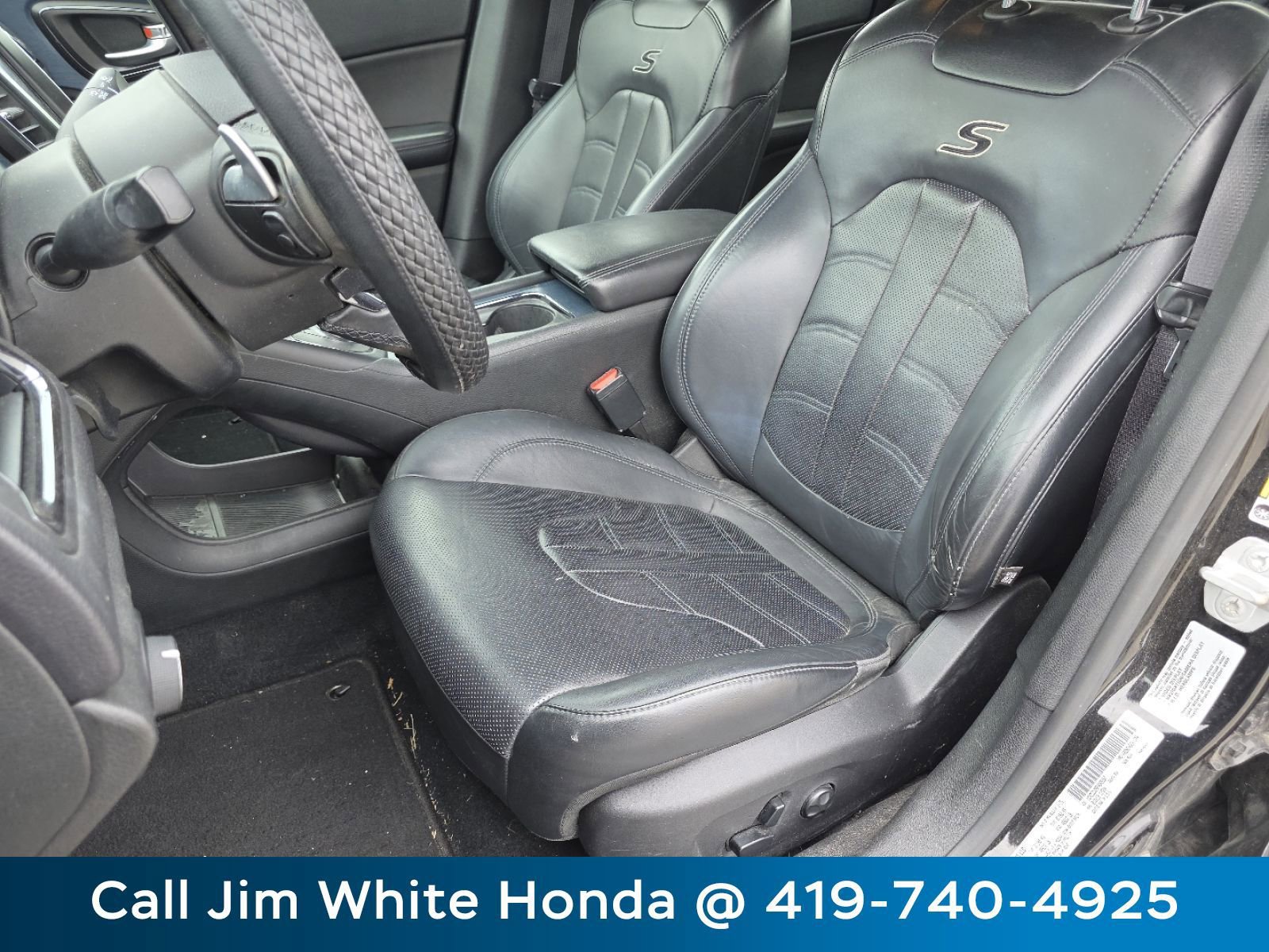 Used 2015 Chrysler 200 S w/ Navigation & Sound Group I image 26