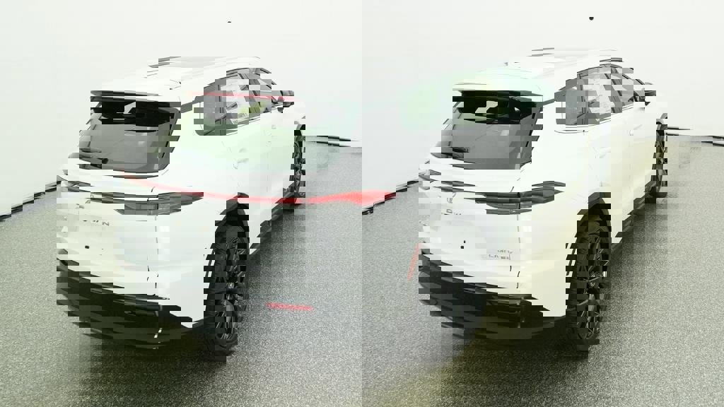 New 2026 Toyota Crown Signia AWD/4WD image 4