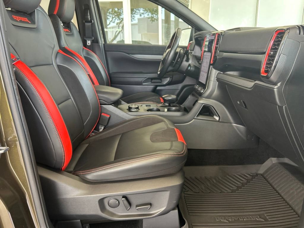Used 2025 Ford Ranger Raptor AWD/4WD image 23