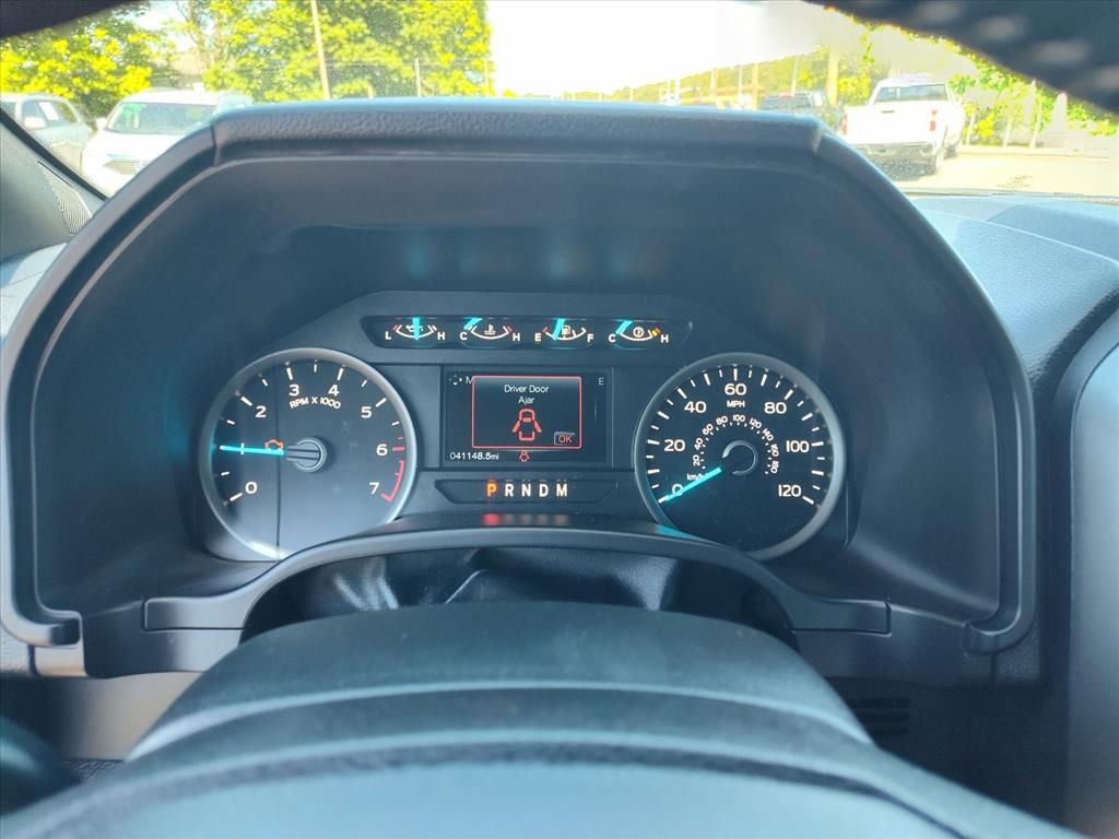 Used 2019 Ford F150 XLT w/ Equipment Group 302A Luxury AWD/4WD image 15