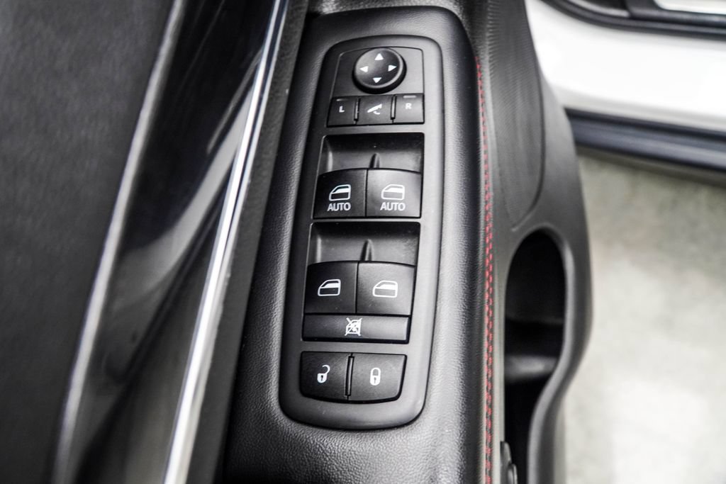 Used 2021 Jeep Grand Cherokee Trailhawk AWD/4WD image 33