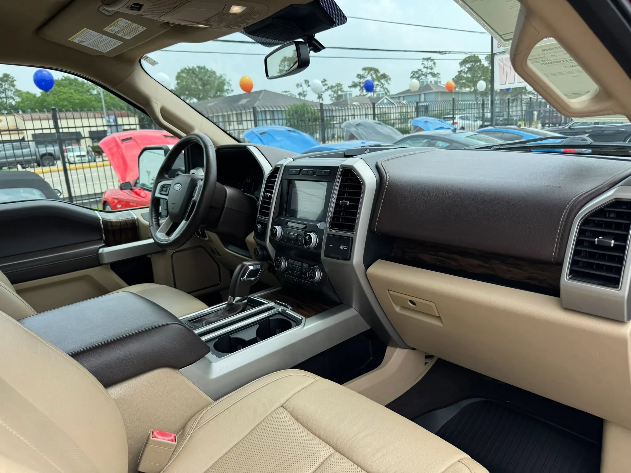 Used 2019 Ford F150 Lariat w/ Equipment Group 502A Luxury RWD image 24