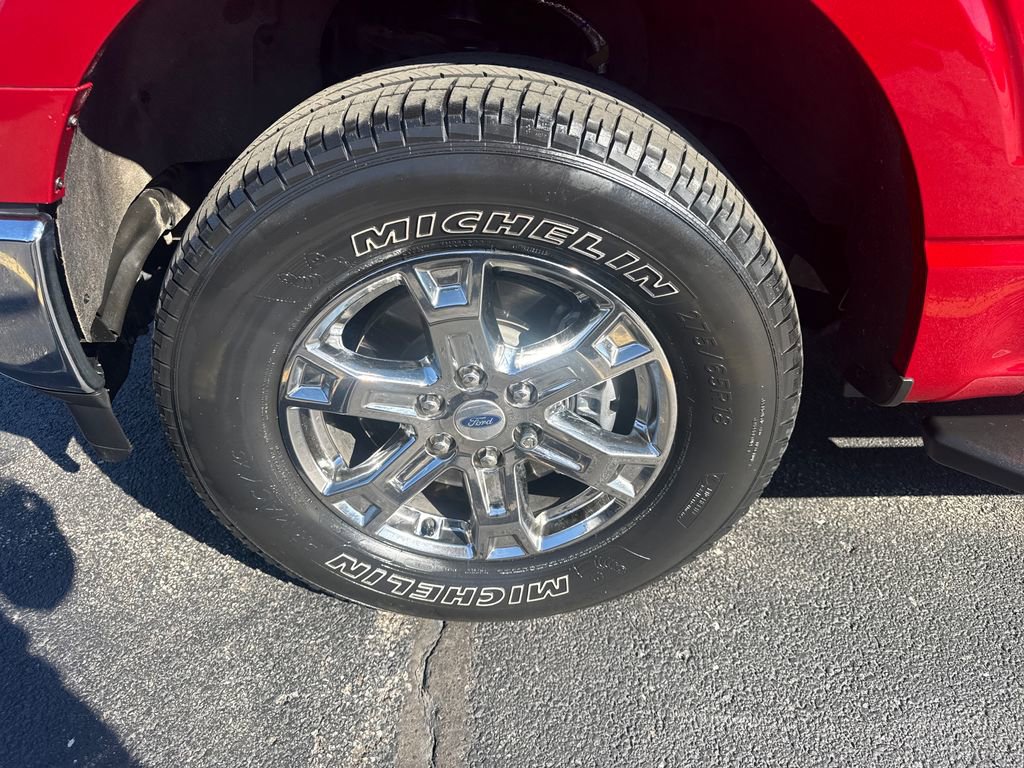 Used 2021 Ford F150 XLT w/ Equipment Group 302A High image 17