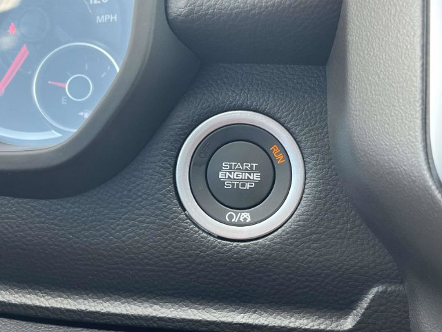 New 2027 RAM 1500 4x4 Crew Cab image 27