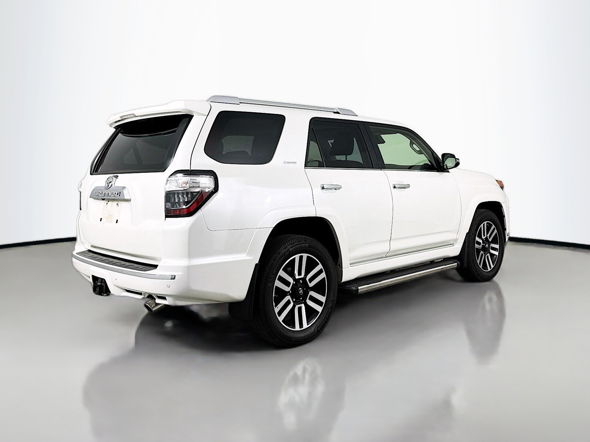 Certified 2021 Toyota 4Runner Limited AWD/4WD image 7
