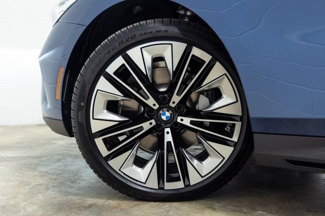 Certified 2026 BMW 530i xDrive AWD/4WD image 23