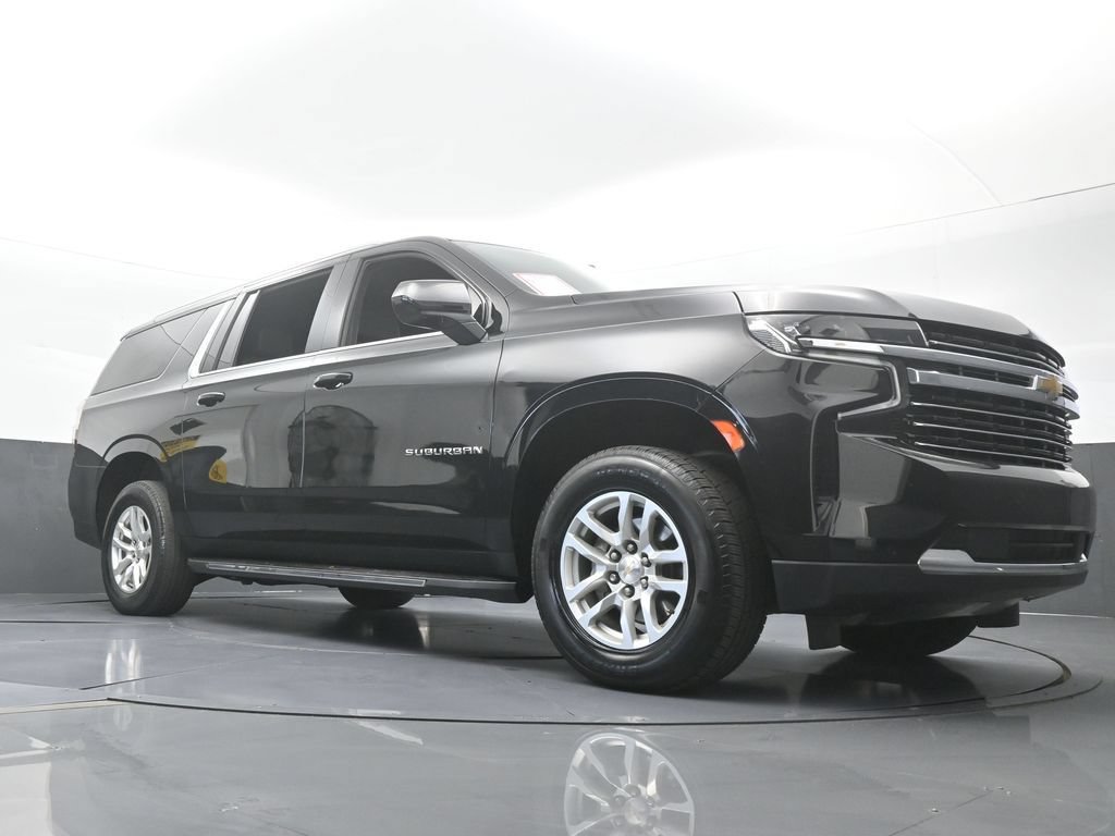 Used 2024 Chevrolet Suburban LT RWD image 65
