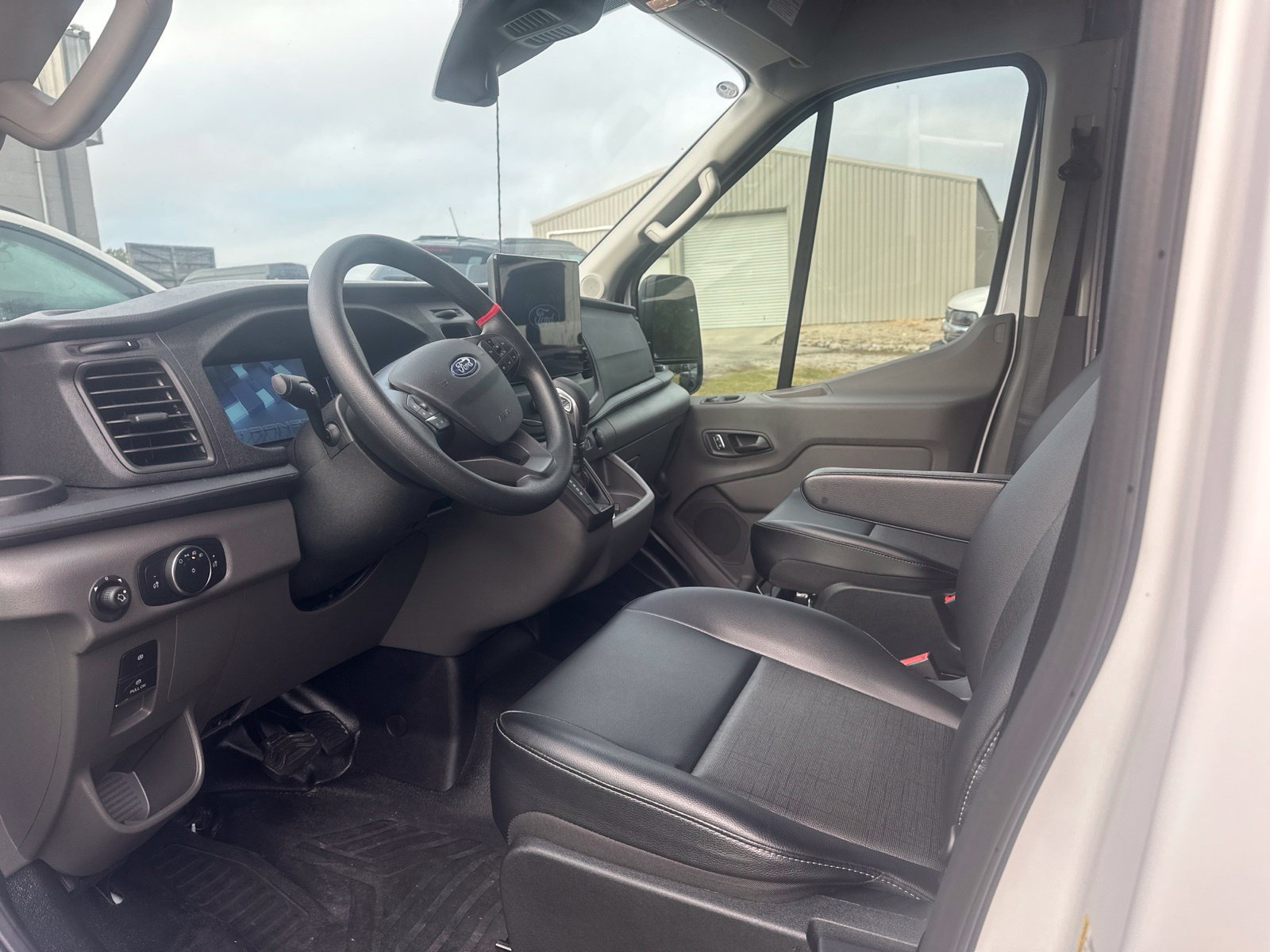 Used 2026 Ford Transit 350 148 High Roof Extended w/ Load Area Protection Package RWD image 7