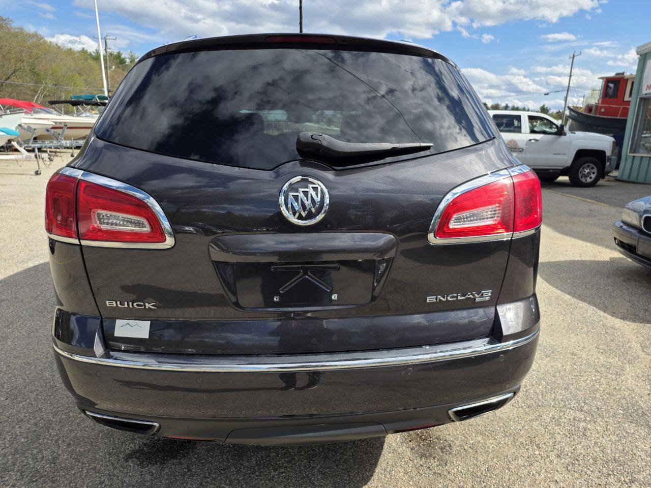 Used 2015 Buick Enclave Leather AWD/4WD image 10