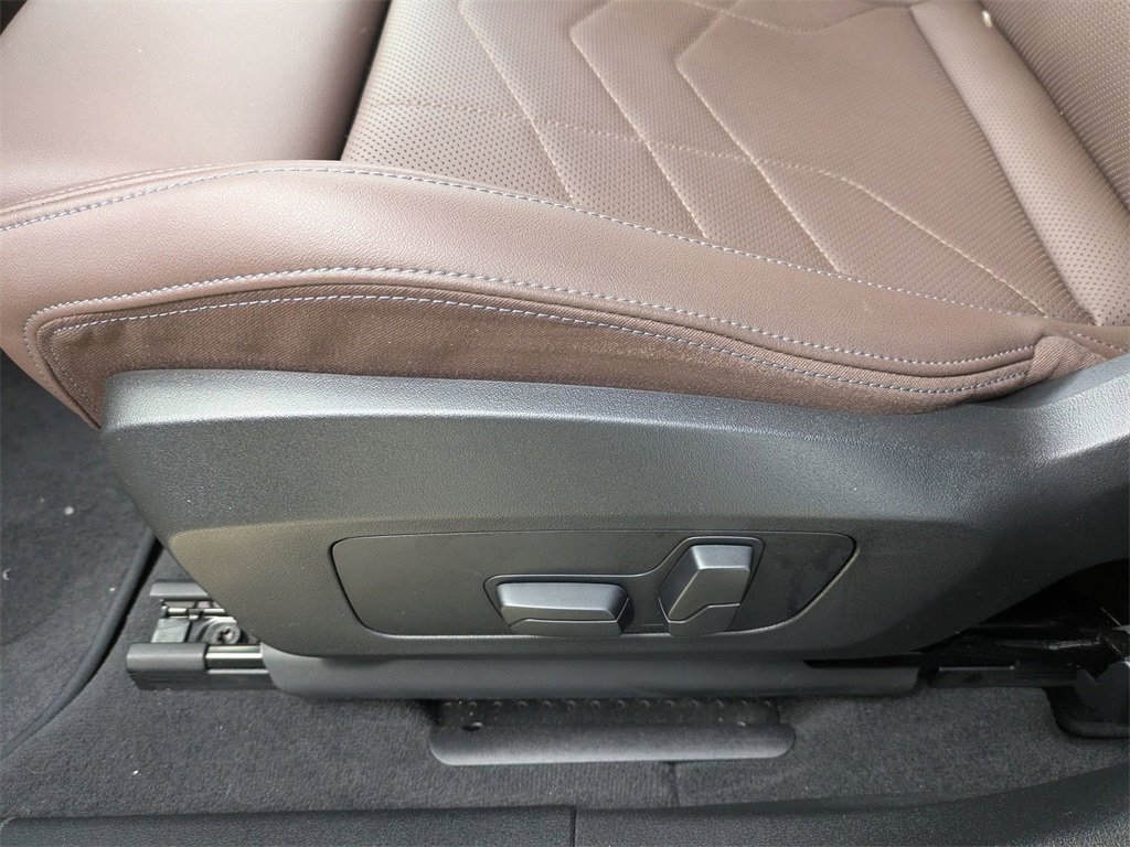 Used 2024 BMW X2 xDrive28i w/ Convenience Package image 15