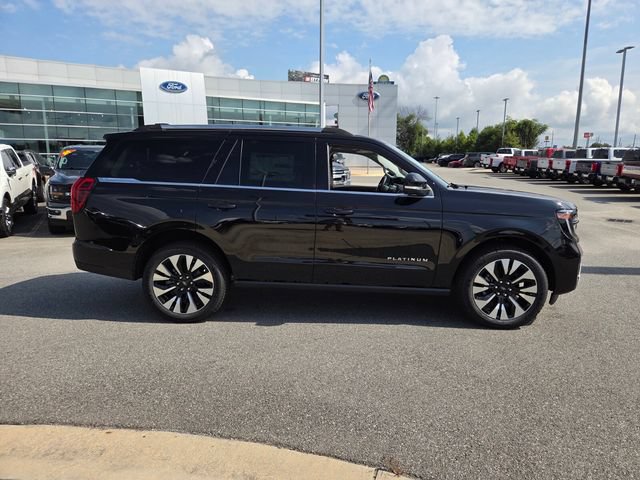 New 2026 Ford Expedition Platinum w/ Driver's Package AWD/4WD image 13
