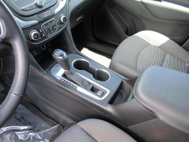Used 2018 Chevrolet Equinox LT image 15