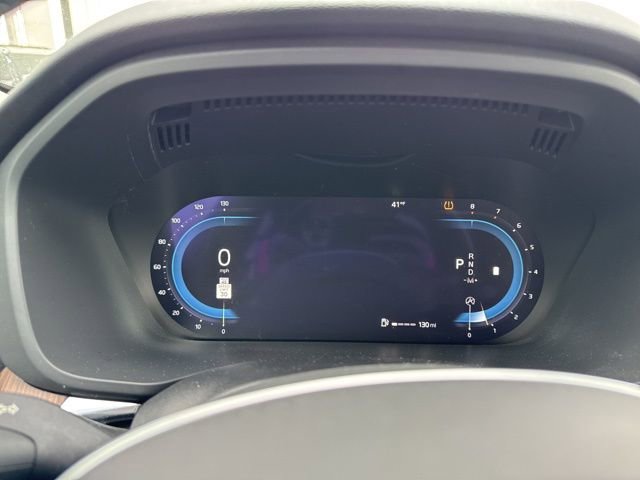 Used 2022 Volvo XC60 B5 Momentum image 13