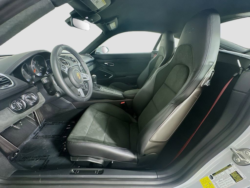 Certified 2024 Porsche 718 Cayman GTS image 5
