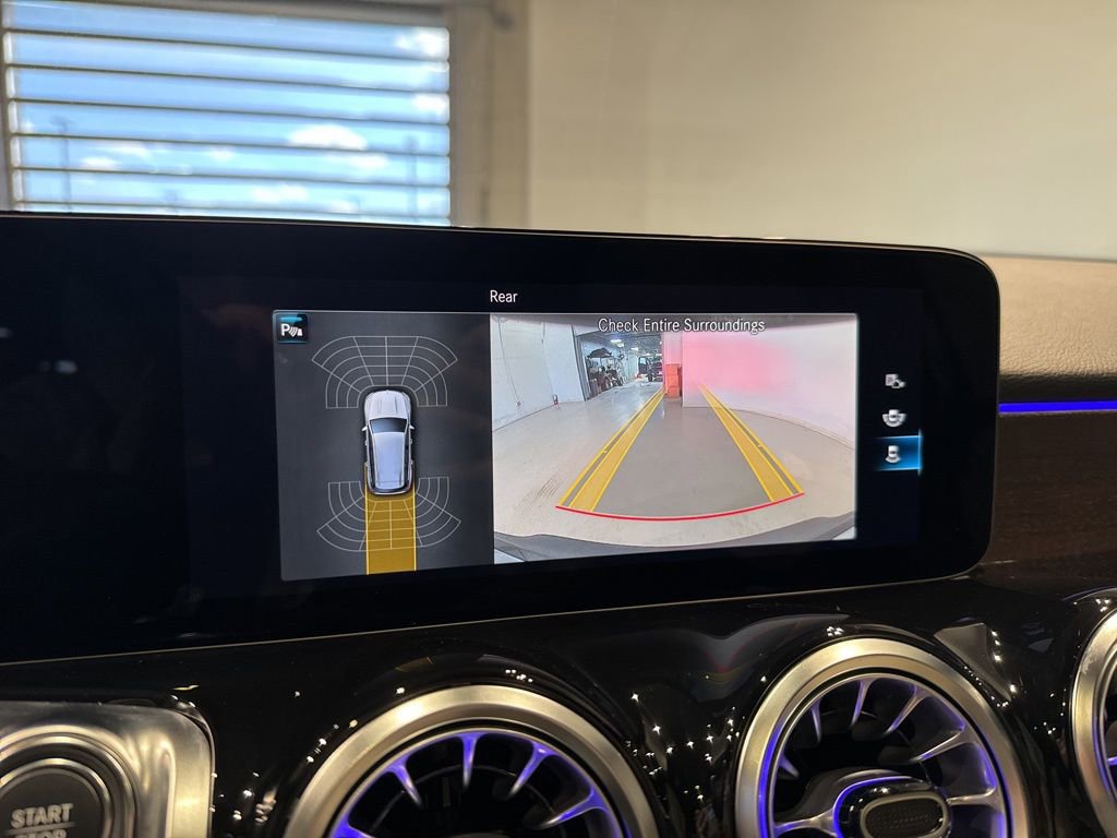 Used 2023 Mercedes-Benz EQB 300 4MATIC w/ Exclusive Package image 23