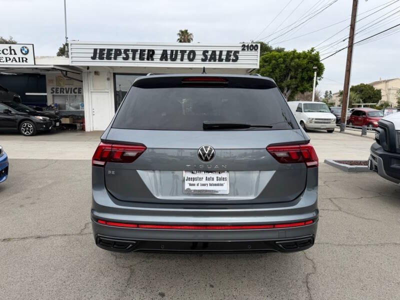 Used 2023 Volkswagen Tiguan SE R-Line FWD image 6