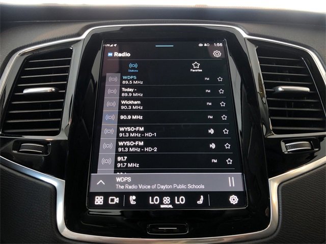 Used 2025 Volvo XC90 B6 Plus image 29