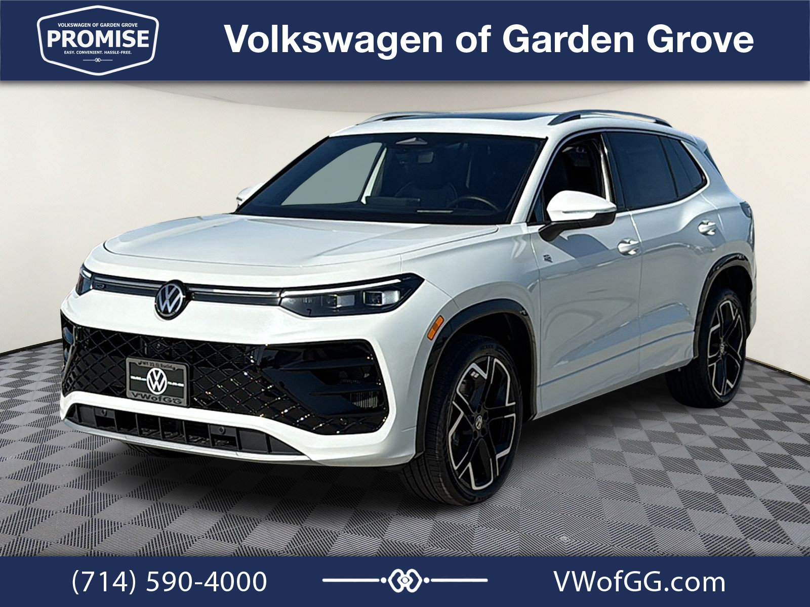 New 2026 Volkswagen Tiguan SEL R-Line AWD/4WD image 4