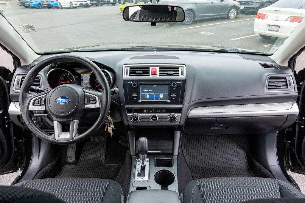 Used 2017 Subaru Outback 2.5i AWD/4WD image 19
