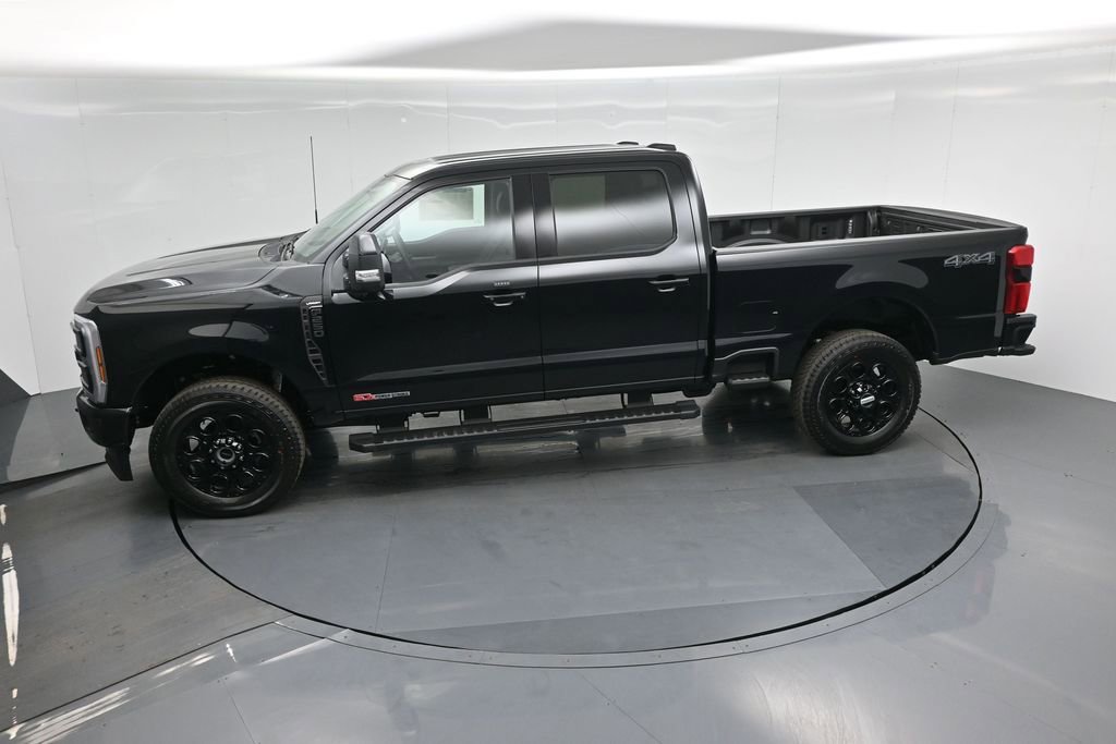 New 2025 Ford F250 Lariat w/ Lariat Ultimate Package image 43