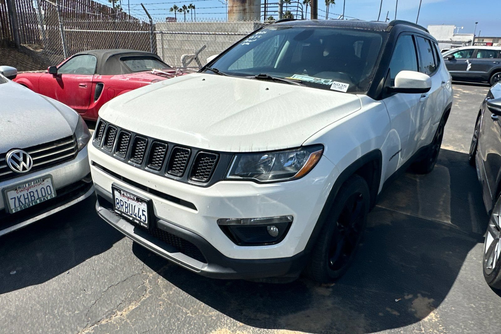 Used 2020 Jeep Compass Latitude FWD image 2