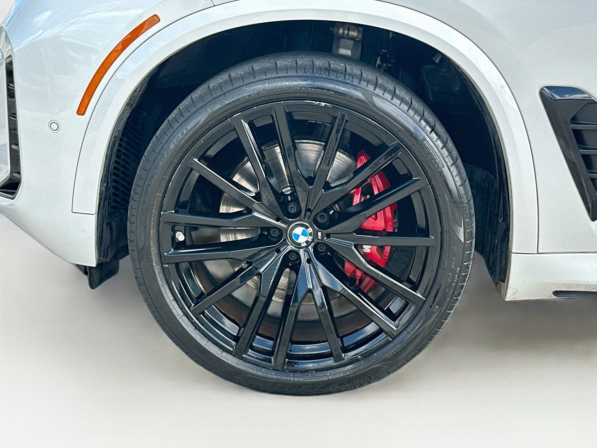 Certified 2024 BMW X5 sDrive40i w/ M Sport Package RWD image 32