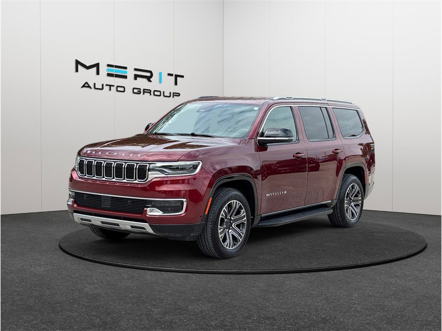 Used 2024 Jeep Wagoneer Series II w/ Flexible Seating Group image 4
