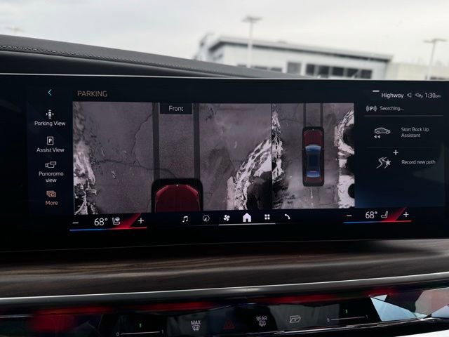 Certified 2023 BMW 760i xDrive w/ Executive Package image 42