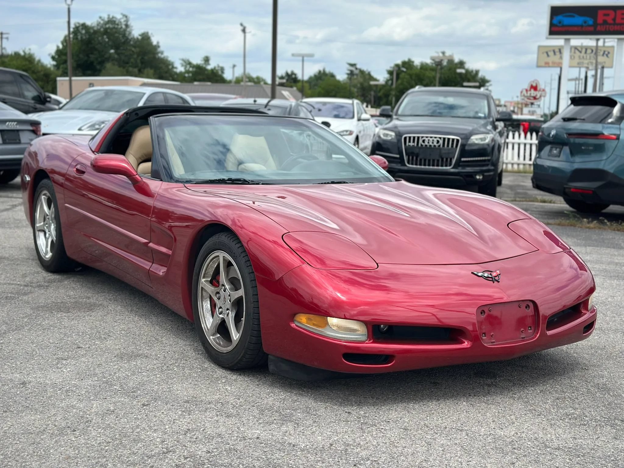 Used 2002 Chevrolet Corvette Coupe w/ Preferred Equipment Group2 RWD image 4