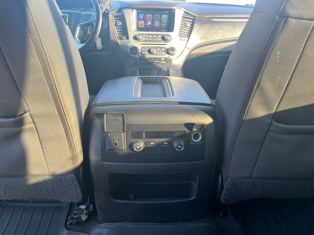 Used 2017 GMC Yukon SLE w/ SLE Value Package AWD/4WD image 30