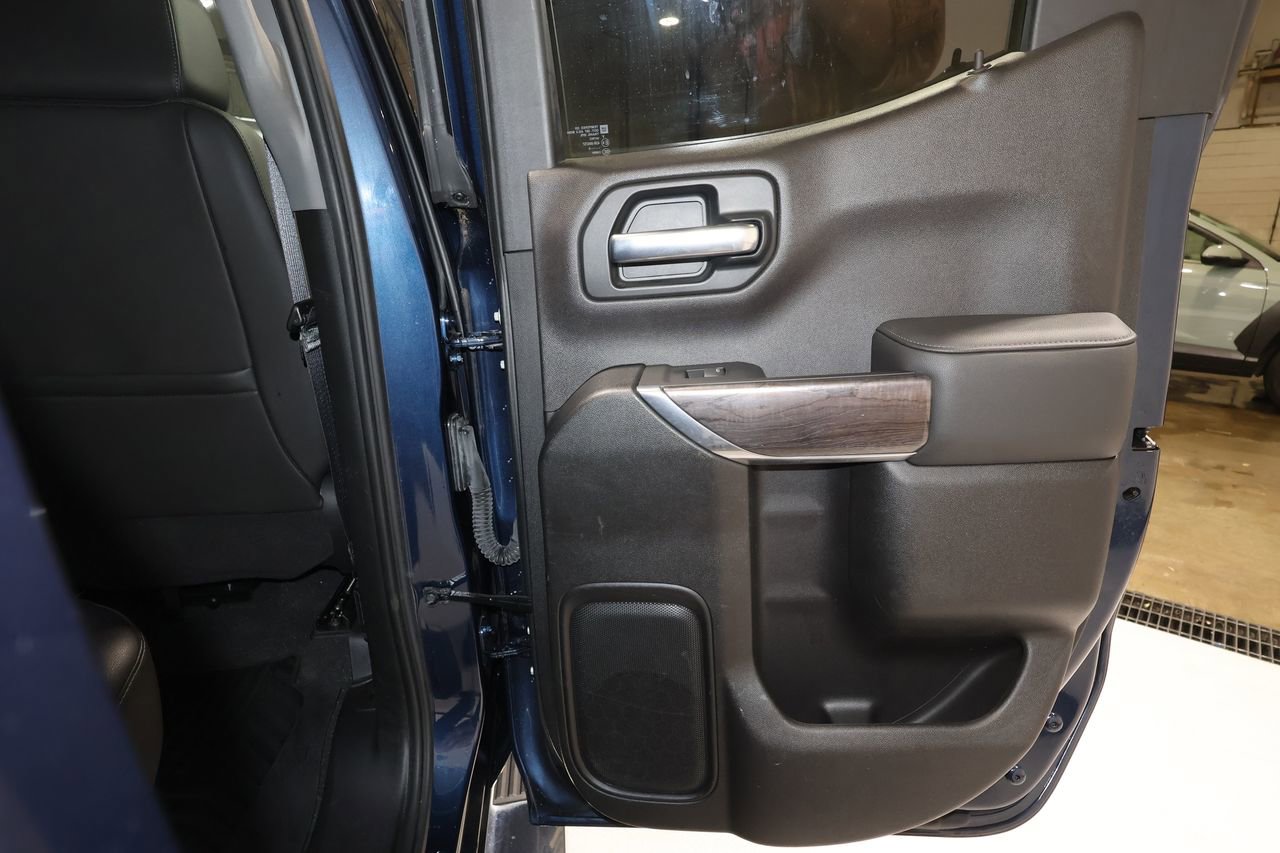 Certified 2020 Chevrolet Silverado 1500 LTZ w/ Technology Package image 22