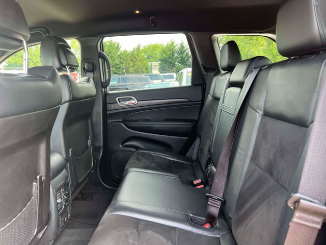 Used 2022 Jeep Grand Cherokee Laredo X AWD/4WD image 11