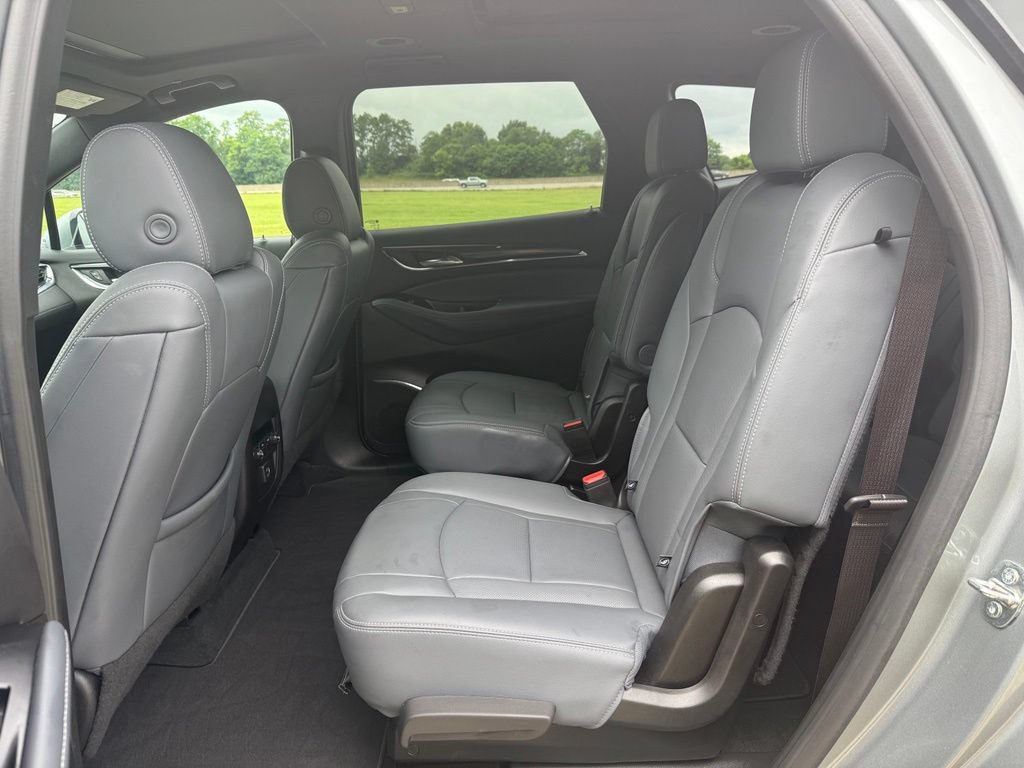 Used 2023 Buick Enclave Essence w/ Experience Buick Package AWD/4WD image 15