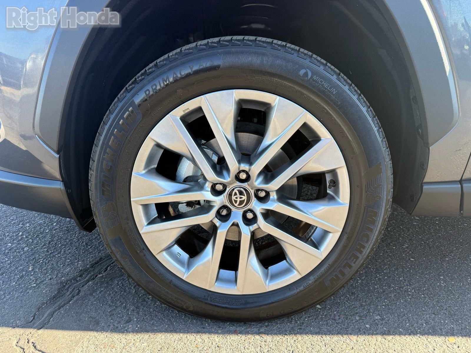 Used 2024 Toyota RAV4 XLE Premium w/ Weather Package image 10