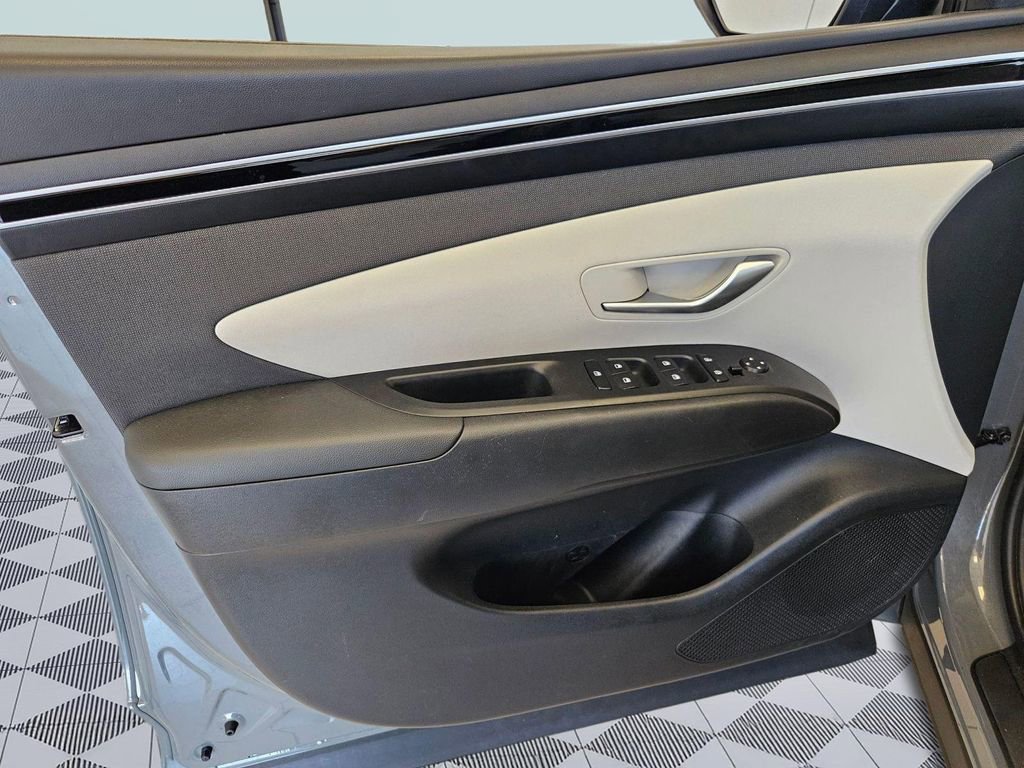 Certified 2024 Hyundai Tucson SEL w/ Convenience Package image 10