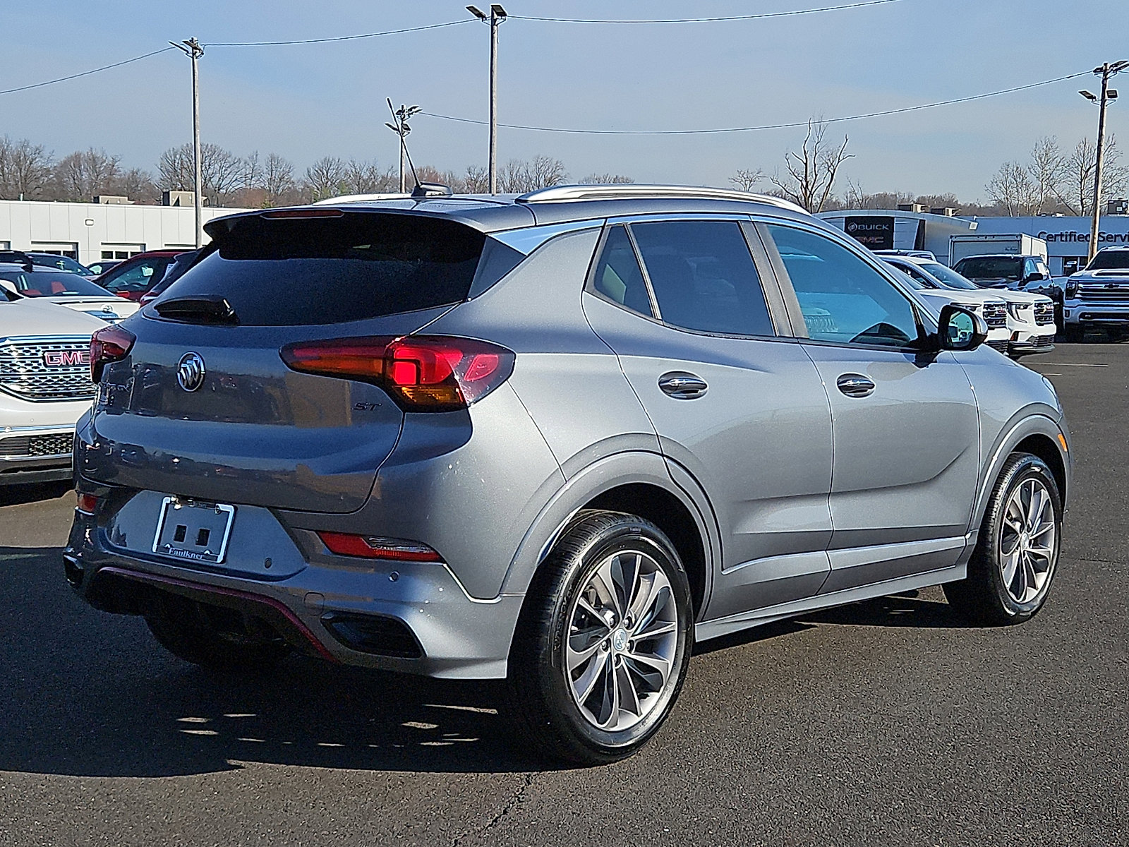 Certified 2021 Buick Encore GX Select w/ Advanced Technology Package image 6