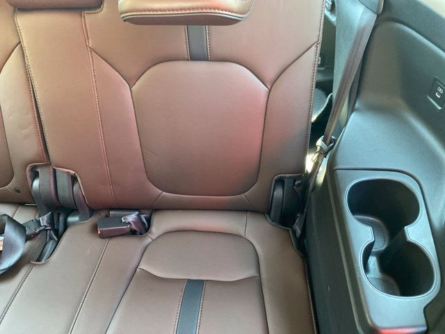 Used 2025 Honda Pilot Elite image 21