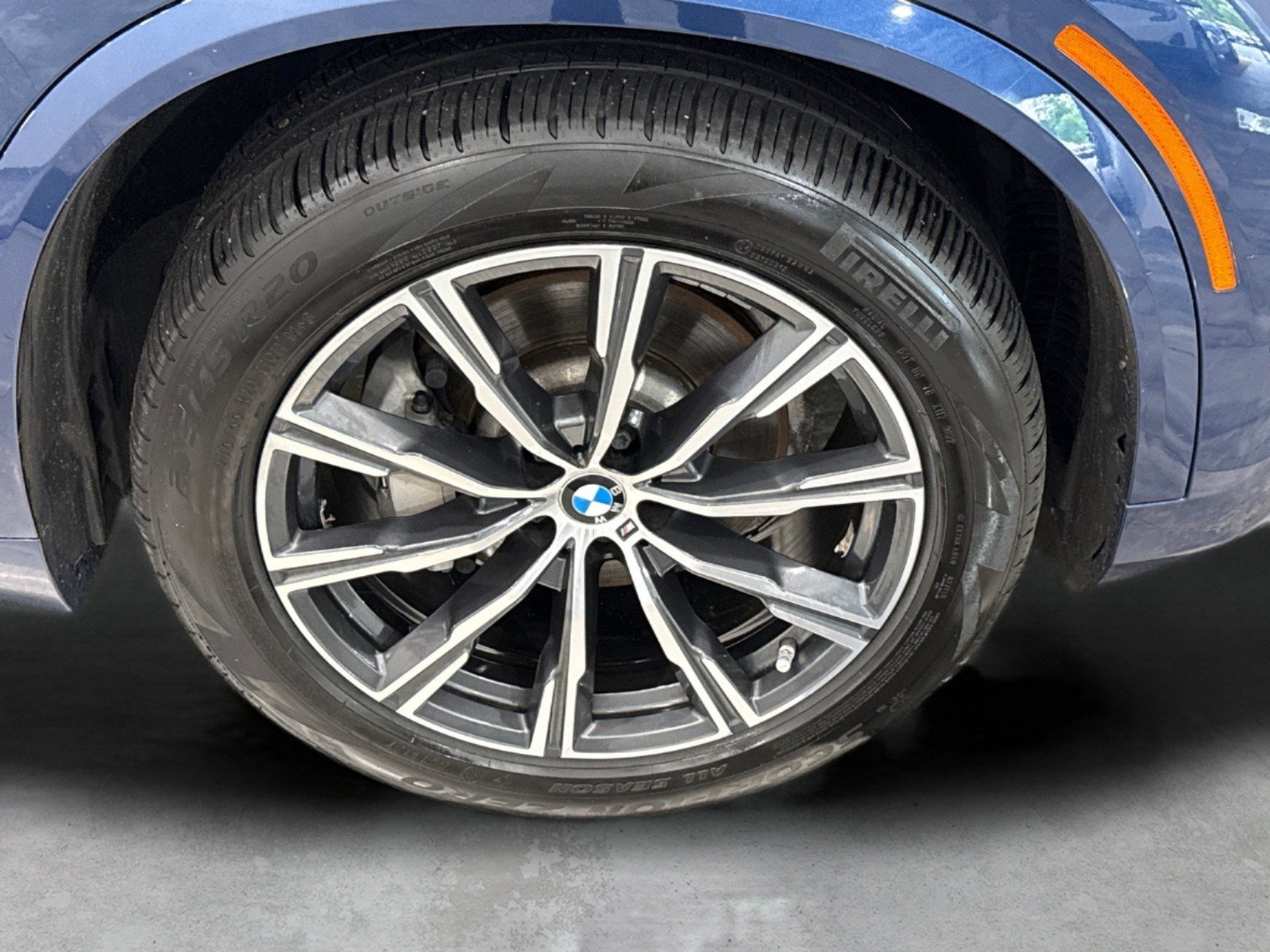 Used 2019 BMW X5 xDrive40i w/ M Sport Package image 53