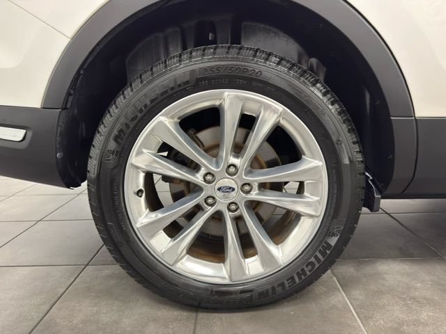 Used 2018 Ford Explorer Limited w/ Equipment Group 301A AWD/4WD image 27