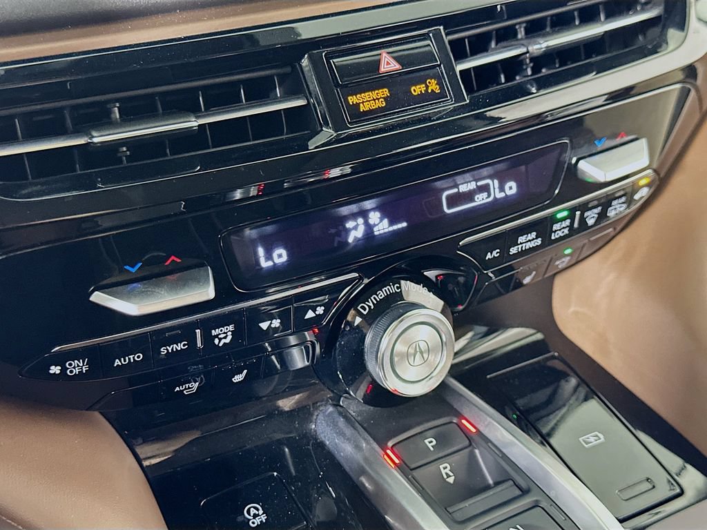 Used 2025 Acura MDX FWD w/ Technology Package image 29